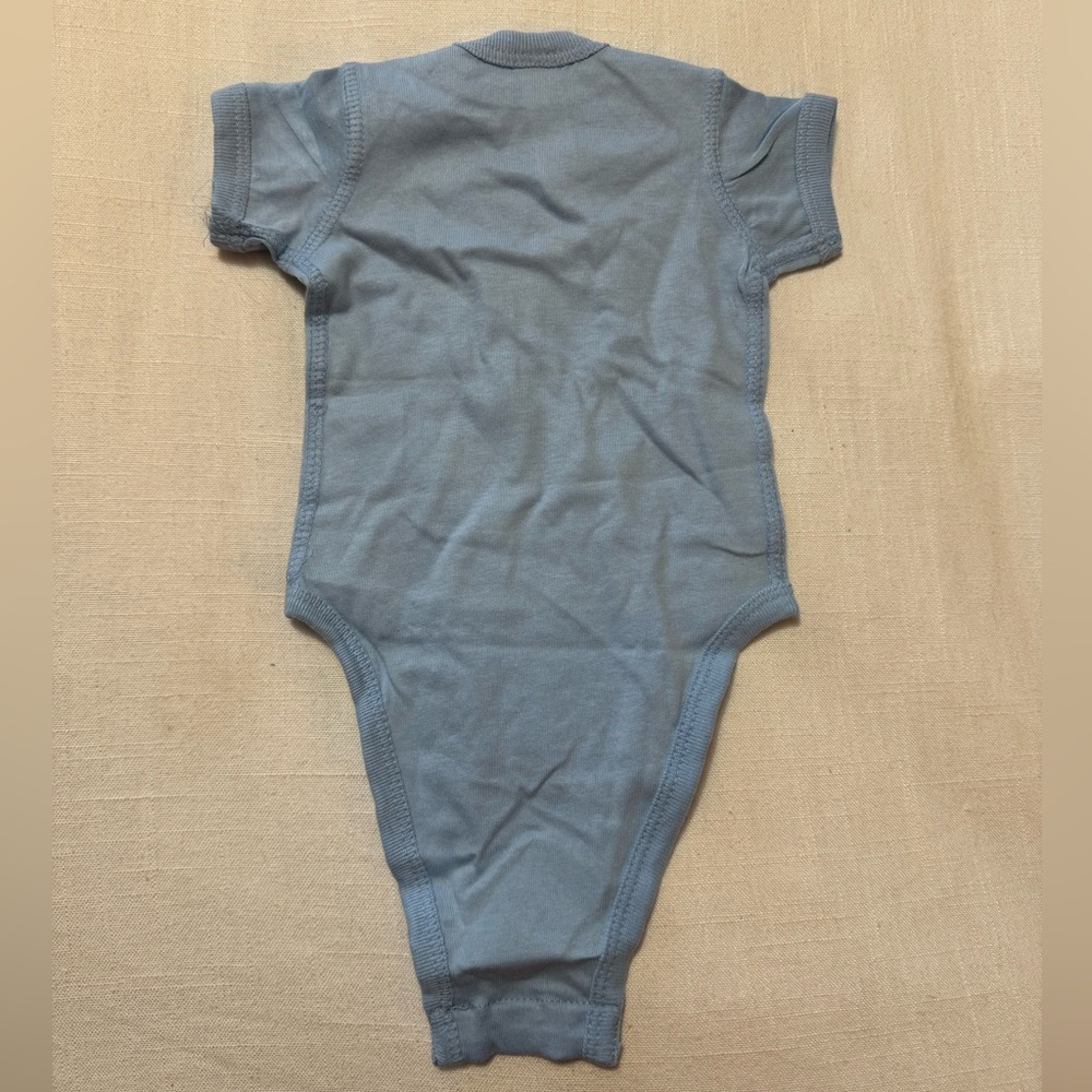 NWT Rabbit Skins | Custom Bodysuit “H is for Helicopter | Newborn - Picture 3 of 4
